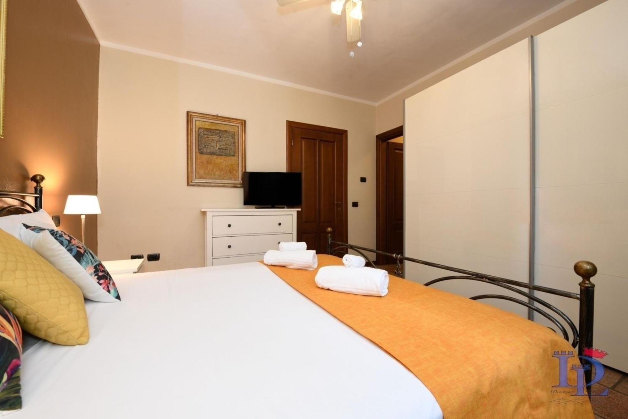 Desenzanoloft Official Partner Marriott Homes & Villas - Garden & Pool Дезенцано-дель-Гарда Екстер'єр фото